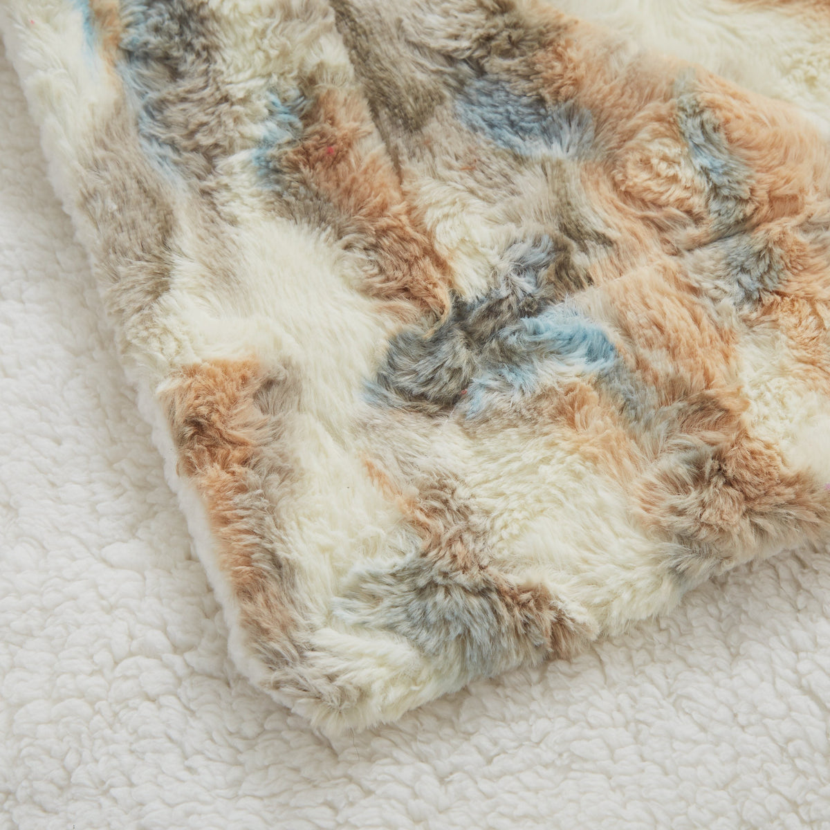 Tache Russian Lynx Faux Fur Throw Blanket